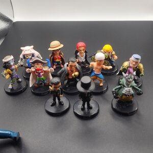 12-Piece Official Bandai 2013 One Piece Mini Figure Set Buggy, Arlong, Lucci....